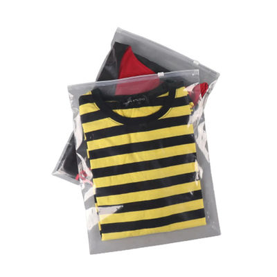 Intelligent Garments T - Shirt Bubble Film Packaging Machine With 1M Feeding Conveyor