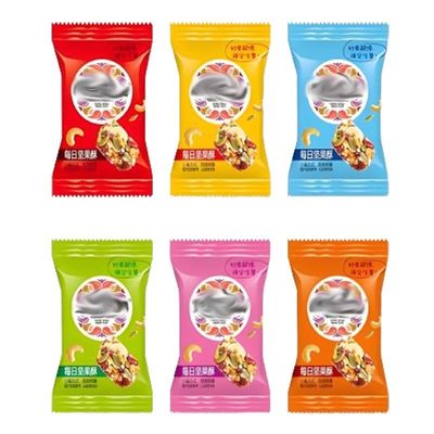 High Quality Gummy Candy Automatic Packing Machinery Vibrating Plate Type Pillow Packaging Machine